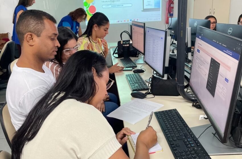  Técnicos de enfermagem de Penedo são orientados sobre registro de vacinas no sistema do Ministério da Saúde