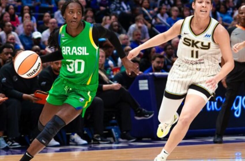 Em tour pelos EUA, seleção brasileira cai para o Chicago Sky, da WNBA